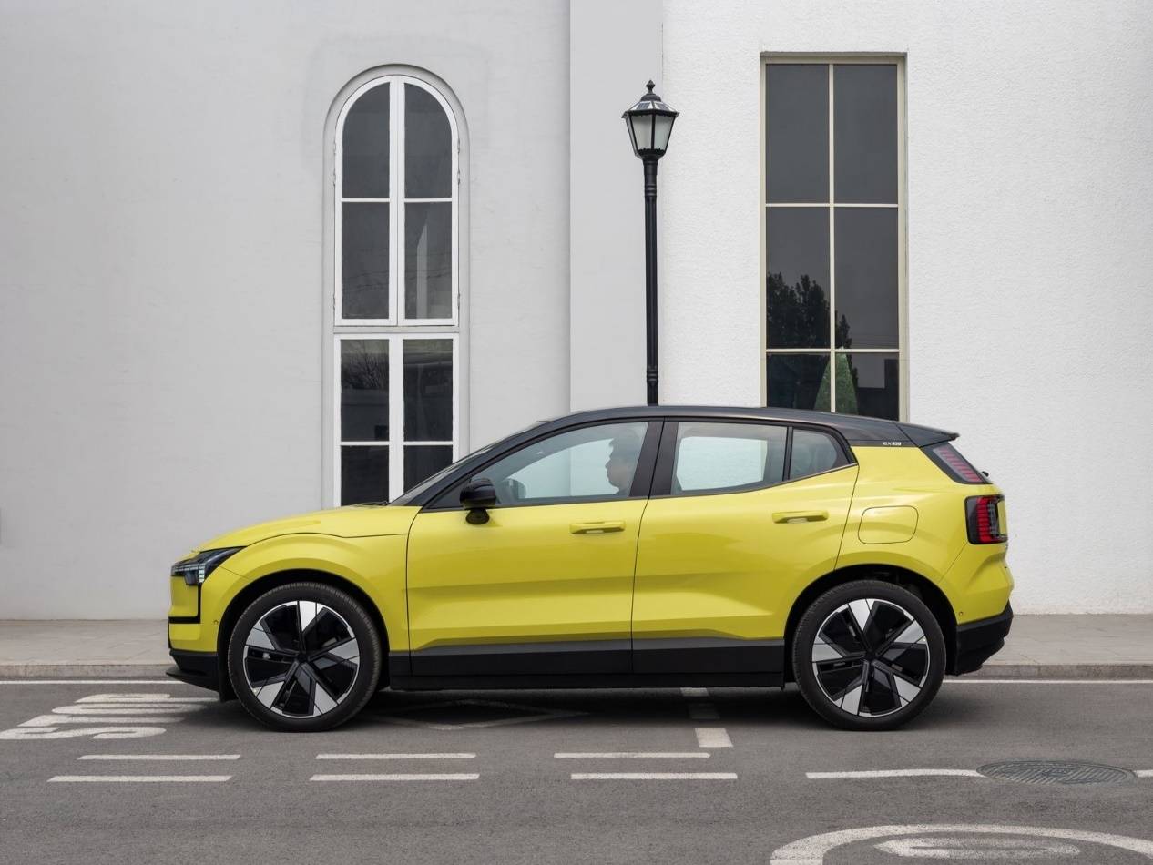 08万元起 沃尔沃纯电suv ex30正式上市_搜狐汽车_搜狐网