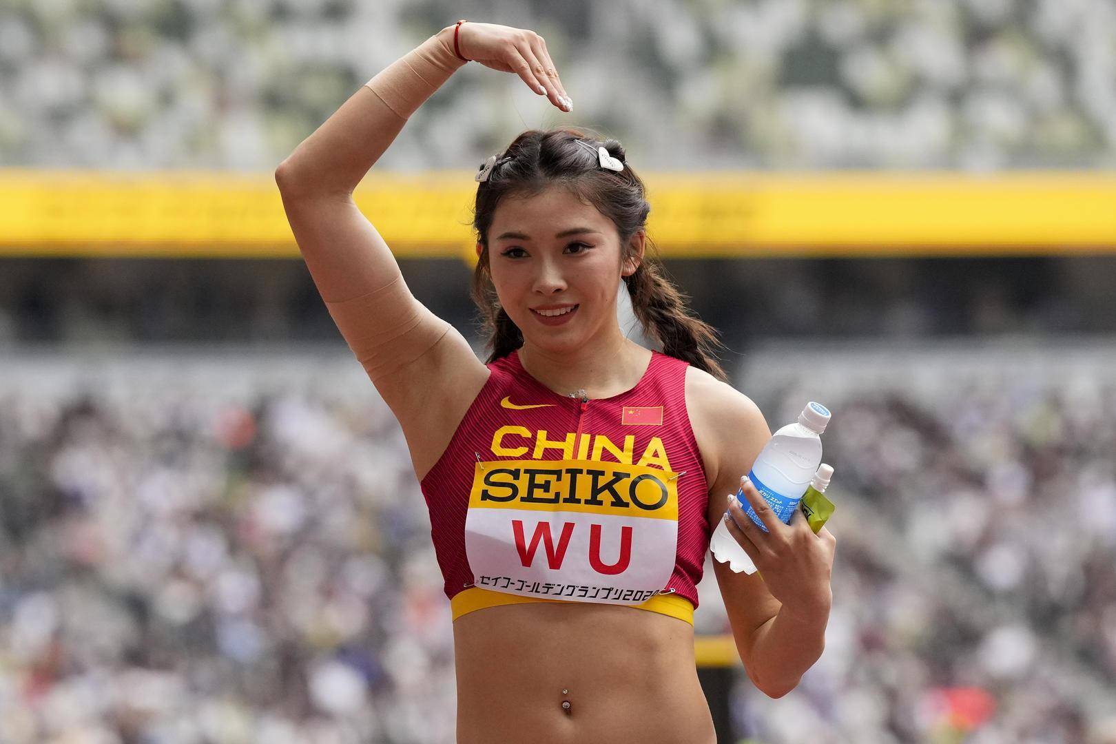 12秒80 吴艳妮刷新赛季亚洲最佳夺冠 第12次进13秒 谁还敢说她是网红