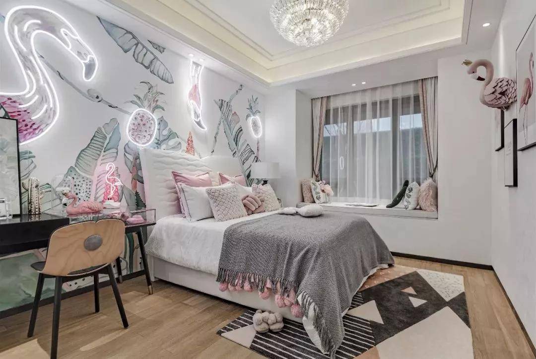现代风小户型卧室设计案例,打造简约时尚,舒适实用的休憩空间