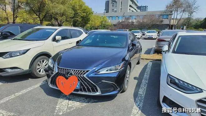 39万提了辆雷克萨斯es是种怎样的体验?开了6600公里,车主有话说