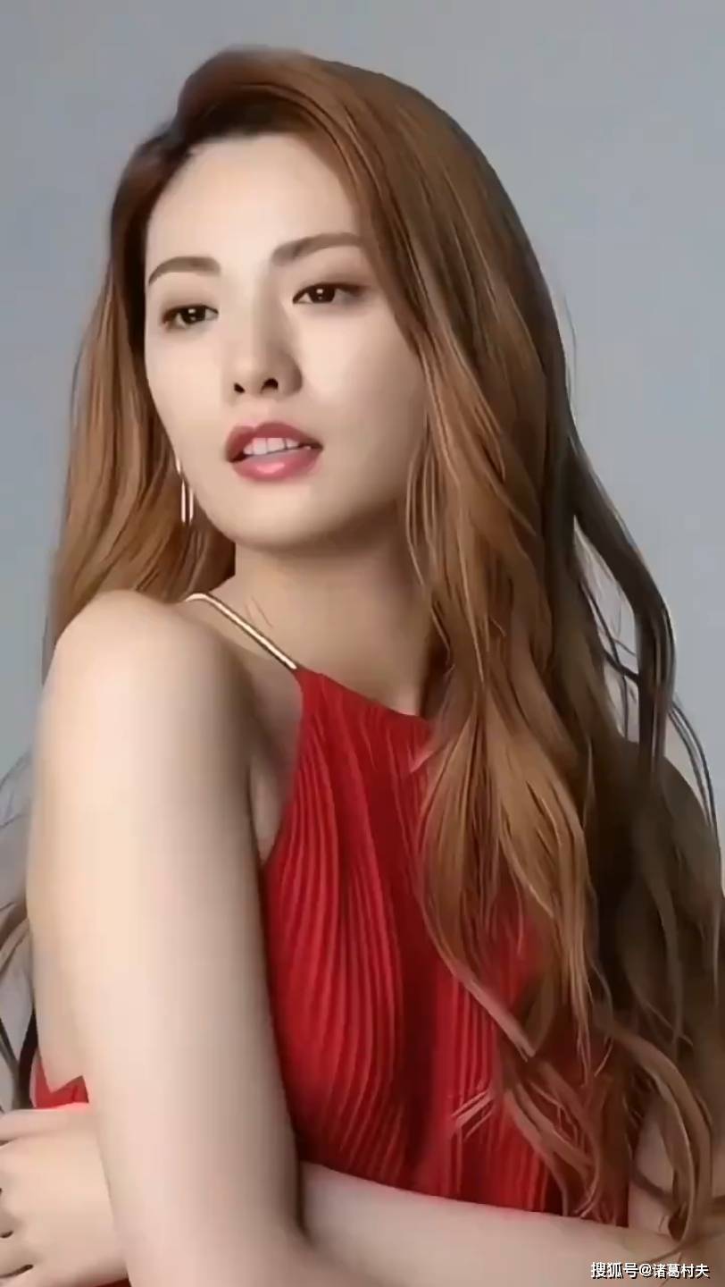 林珍娜这身材,究竟谁顶得住嘛!