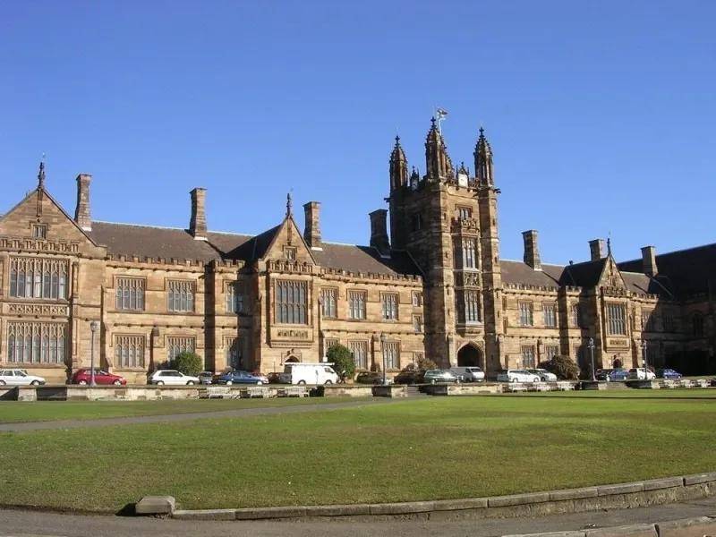 冠桥留学:2025fall澳洲八大硕士申请指南来啦!你还不赶紧规划起来?