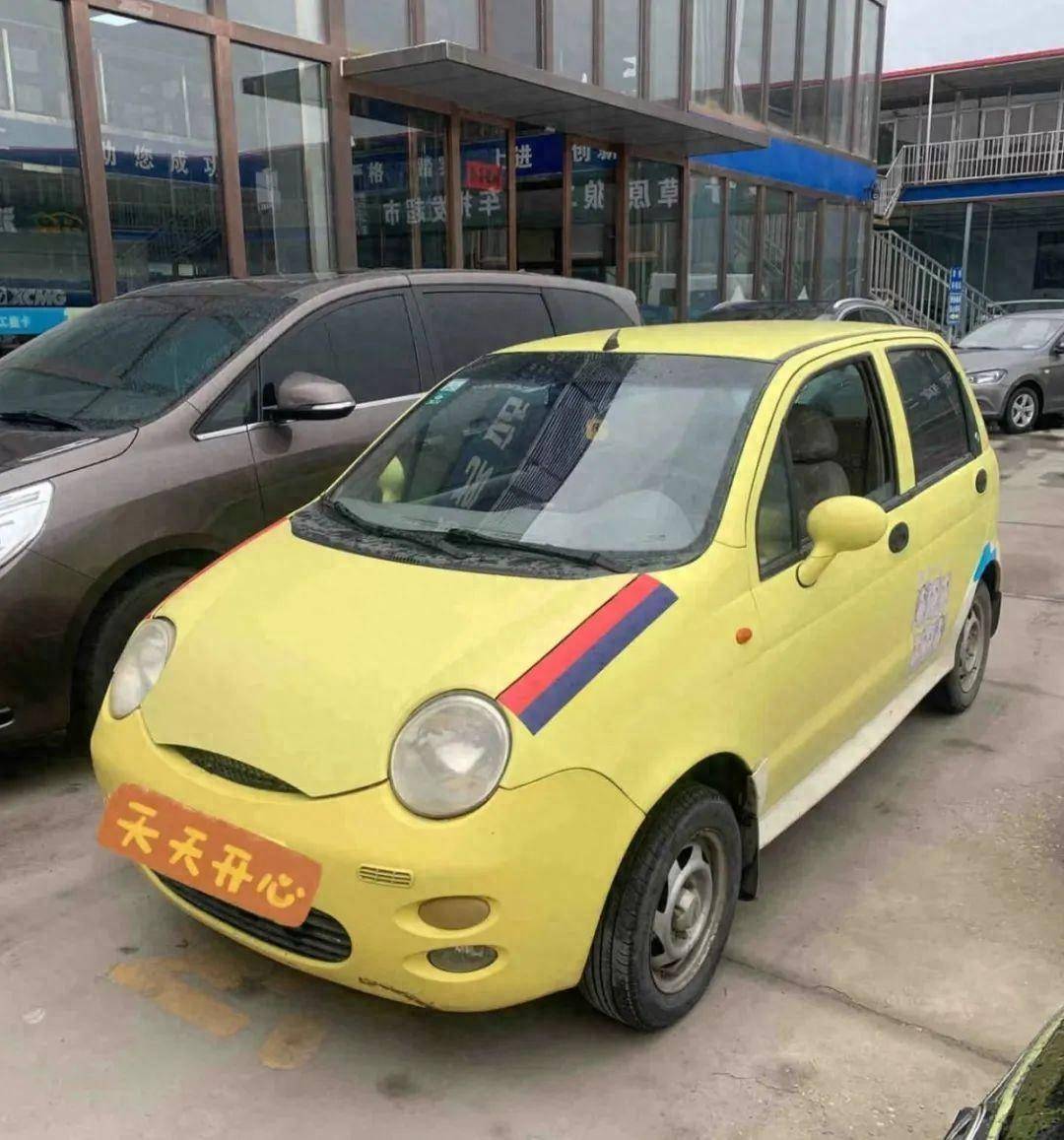 花2000元购买到的二手车购买一辆两三千元的旧车,再报废掉去买新车