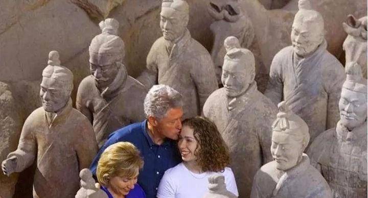 中国女保镖斗智斗勇,千钧一发之际救总统_李克男_米勒_美国