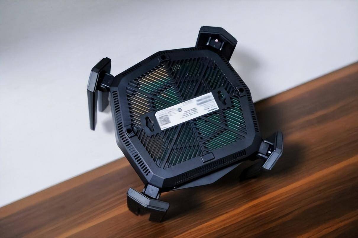 三重AI科技加持的锐捷天蝎 X60 New 电竞路由器，表现会不会更亮眼？