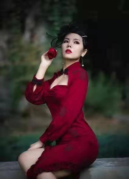 民国极开放的奇女子,28岁芳华,却是中国女性不羁的开荒者