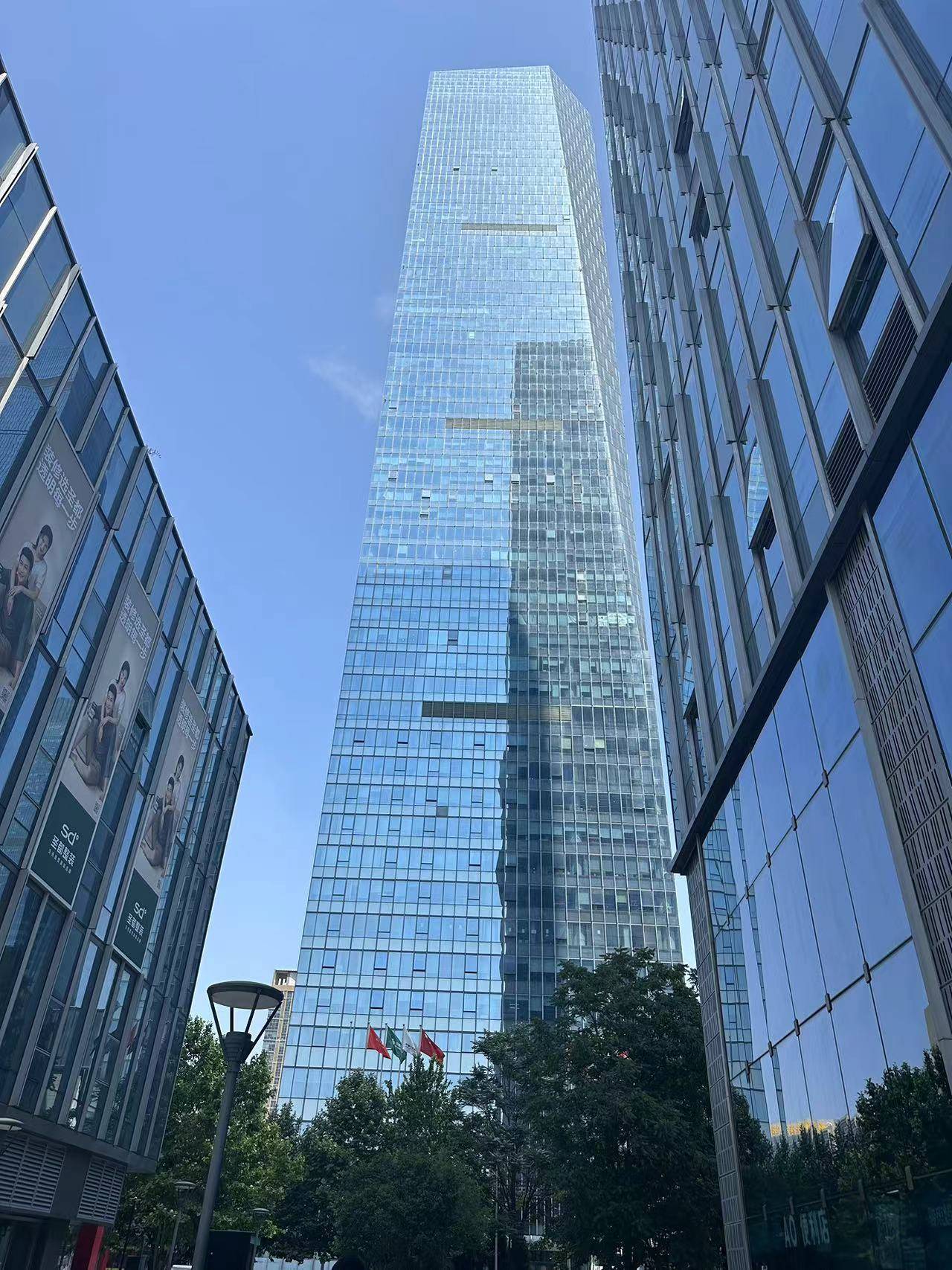 绿地中央广场商铺(售楼中心)首页网站/价格/户型/价格/地址/售楼电话