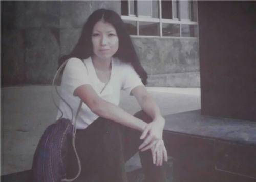 三毛初恋舒凡:为逼对方娶自己,休学出国,2人结局却完全对调