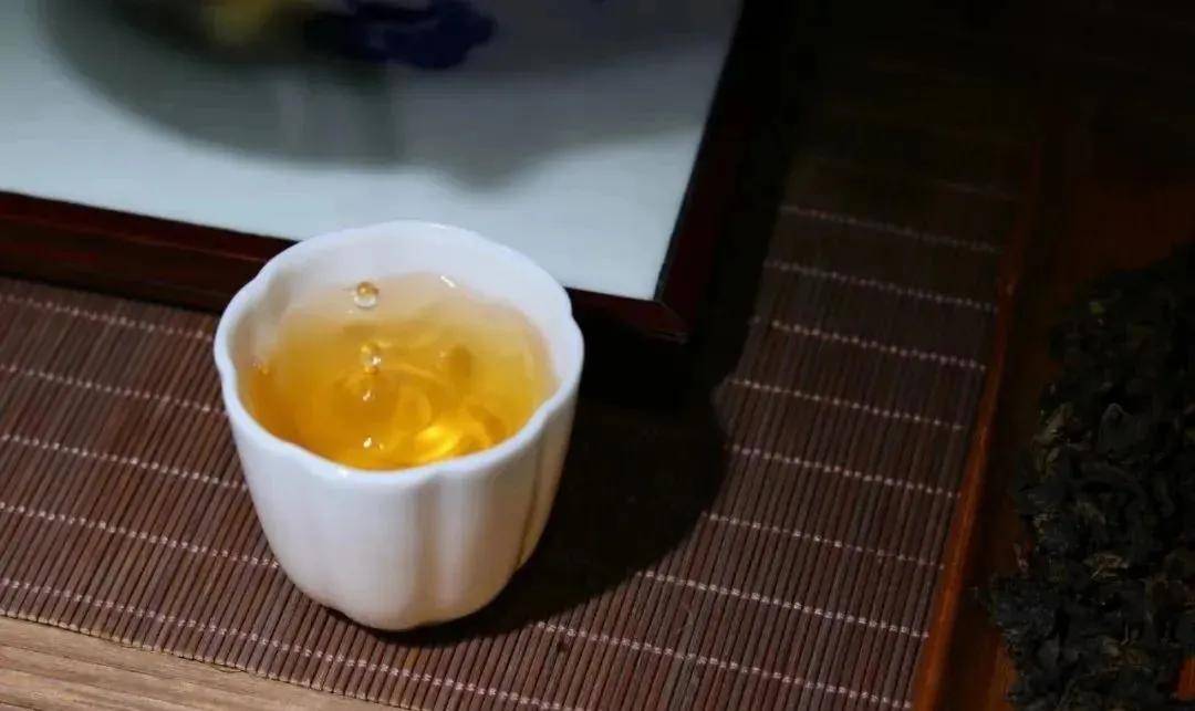 浓淡一杯茶,清爽一世人