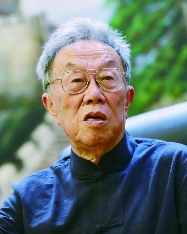 86岁的王蒙:在发妻追悼会上,像个孩子一样失声痛哭