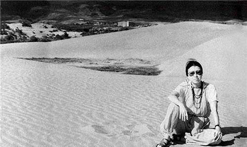 三毛初恋舒凡:为逼对方娶自己,休学出国,2人结局却完全对调