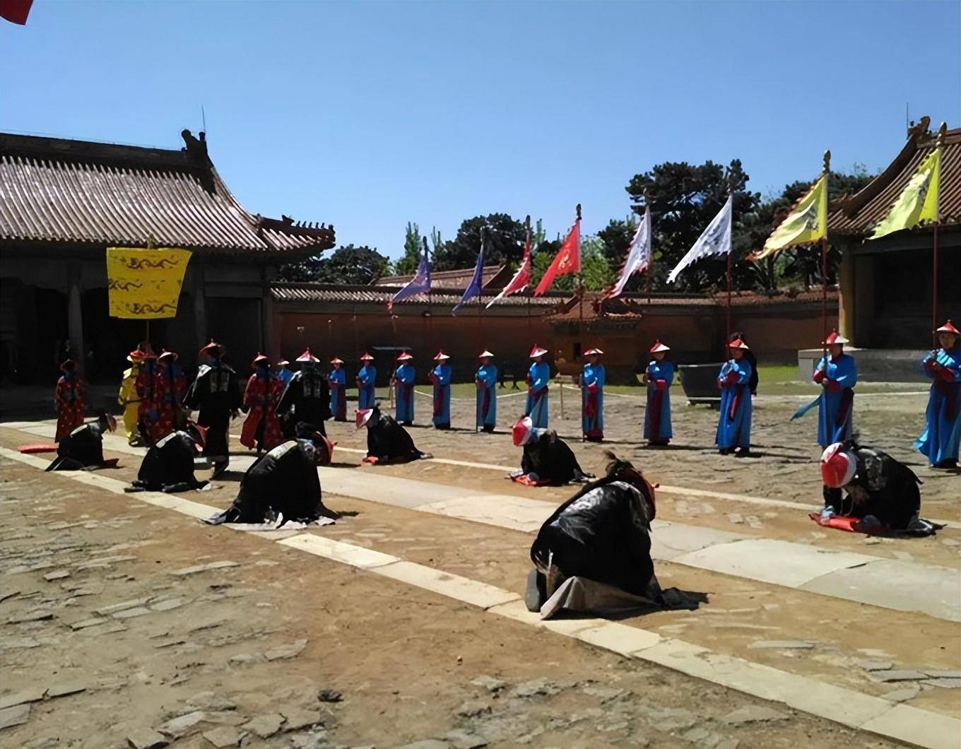 大清亡了一百多年,清皇陵为什么还有守陵人?谁给守陵人发工资?
