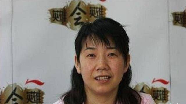 她是邓亚萍的"宿敌",她是刘诗雯的恩师,如今50岁步入婚姻殿堂