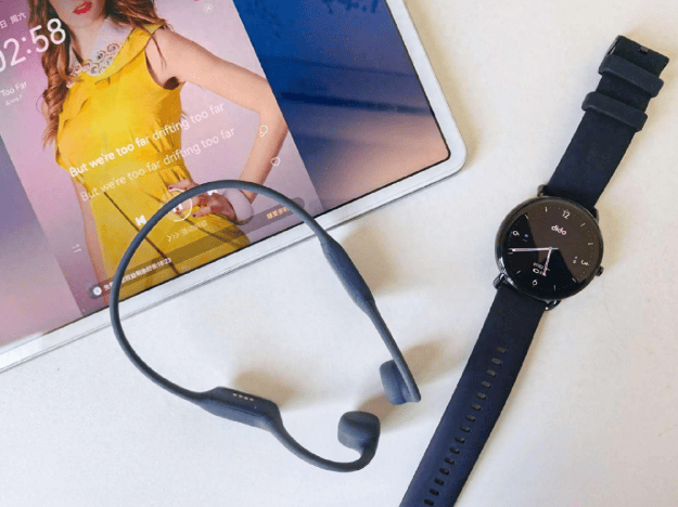 骨传导耳机哪一款是好用的？分享超全的选购攻略附带好物推荐！