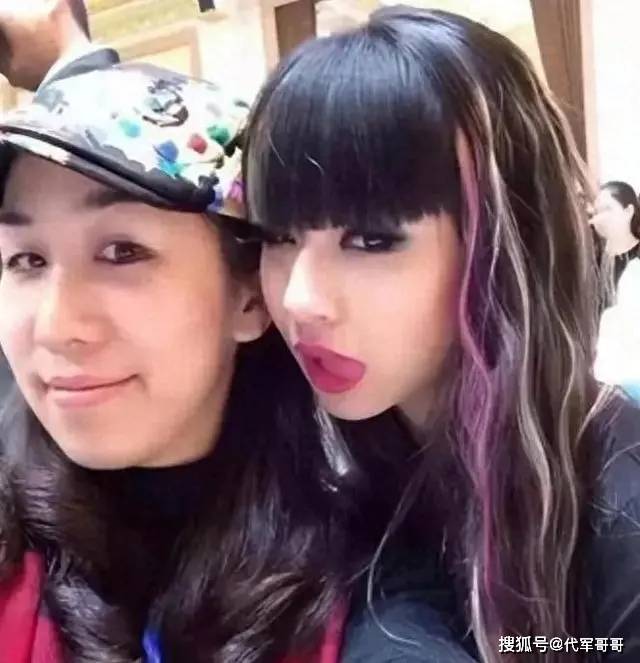 25岁的小彩旗,终于为自己的"无知"付出了代价