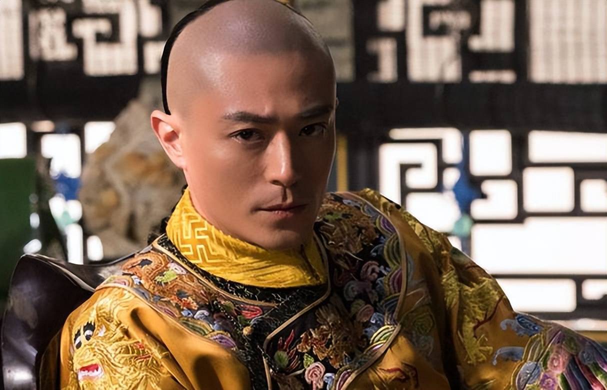 大清皇帝的一天如何安排?乾隆早晨4点起床,翻牌子有时间规定