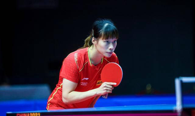 国乒女单新星石洵瑶双杀豪强,连续爆冷晋级8强和4强