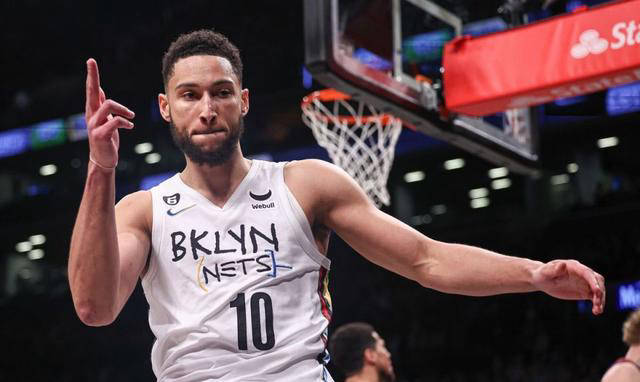 豪宅3年亏540万美元,本西蒙斯nba效力6年,一共赚到了多少钱?