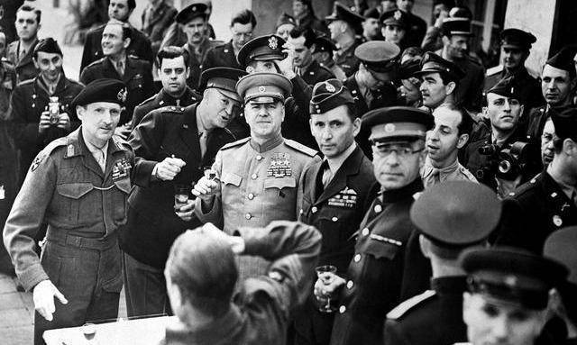 波茨坦会议期间,朱可夫因为什么被丘吉尔整蒙?口误称其"同志"