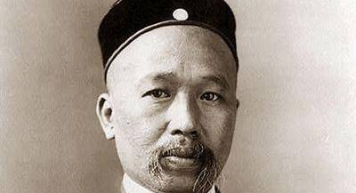 提倡一夫一妻, 晚年却娶了中日美三国六位妻妾, 62岁迎娶19岁少女!