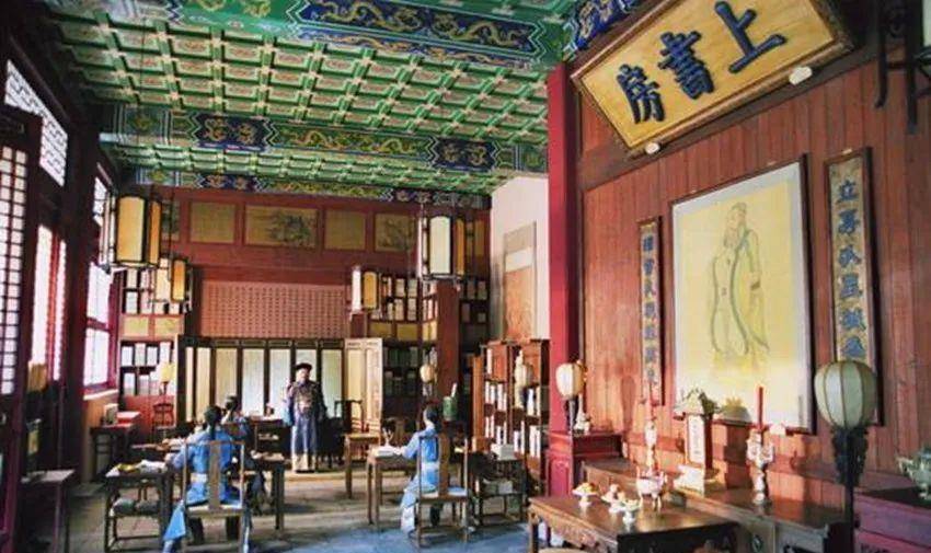 教育_皇帝_书房