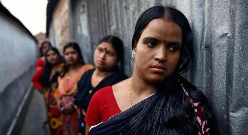 揭秘印度"圣女"真实生活:十几岁就沦为高级僧妓,最终孤独终老