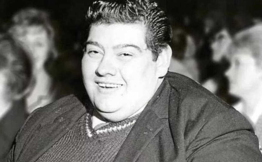 安格斯的减肥传奇:绝食382天,成功减掉250斤,打破世界纪录