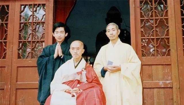 海灯法师87岁圆寂,少林寺没人追悼,一个欺骗了国人的少林高手?