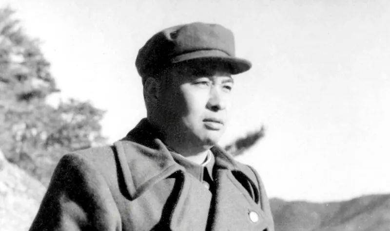 皖南事变后,新四军英雄团参谋长突围失败,靠一张通行证恢复自由