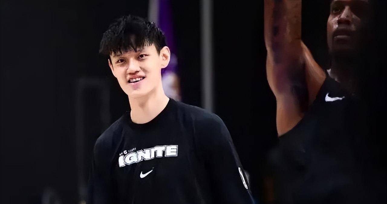 天才少年曾凡博:能够冲击nba的中国少年,中国篮球的希望