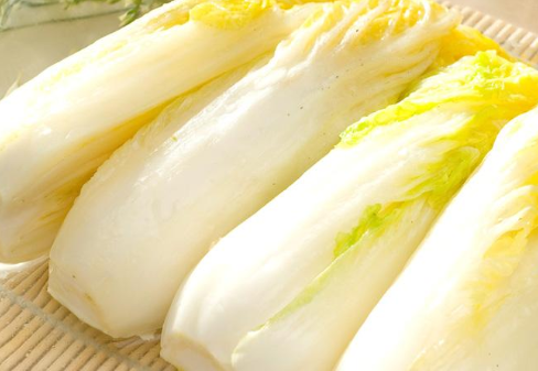 4种食物被老外列入"黑名单",中国人几乎样样都爱,网友:矫情