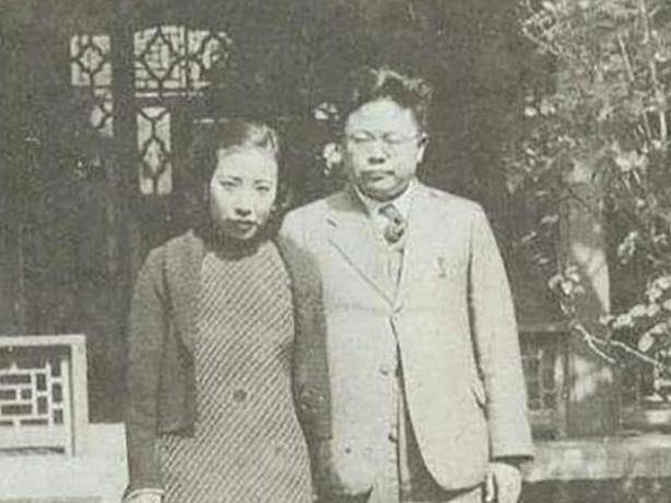 傅斯年知道母亲年轻人受了很多苦,日子过得并不是很好,极少能吃到肉