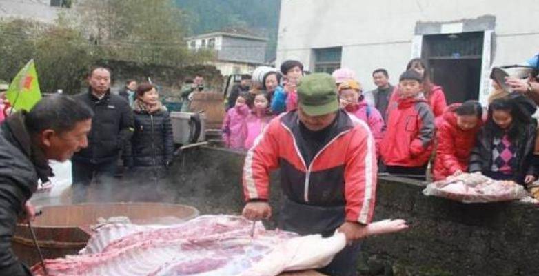 一直以来,在我国大部分的农村地区都有着过年杀猪的习俗,而在国家宣布