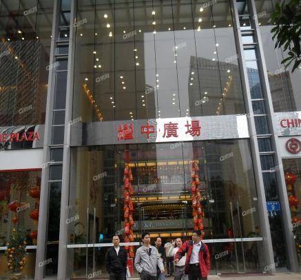 大厦首层及二层的商铺相连,富丽堂皇的电梯大堂,设备齐全的办公室