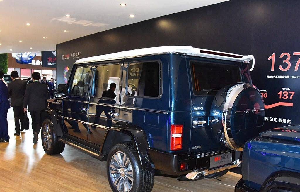 被埋没的"越野王",车高2米巨无霸,气场不输普拉多,无人懂