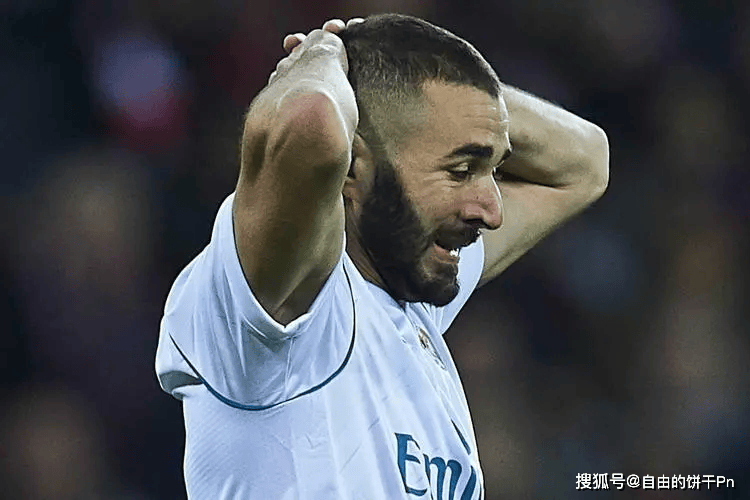 托马斯·穆勒和米罗斯拉夫·克洛泽既在慕尼黑"拜仁"与他并肩作战,也