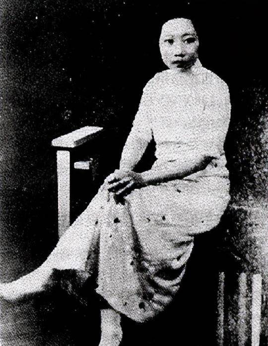 秋瑾的丈夫对秋瑾百依百顺,秋瑾为什么与他断绝夫妻关系?