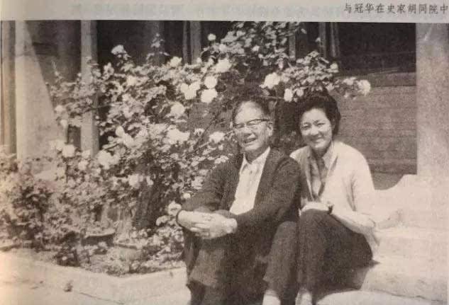 父亲是军阀之子,她离婚后,一部长为娶她,赶走自己的孩子