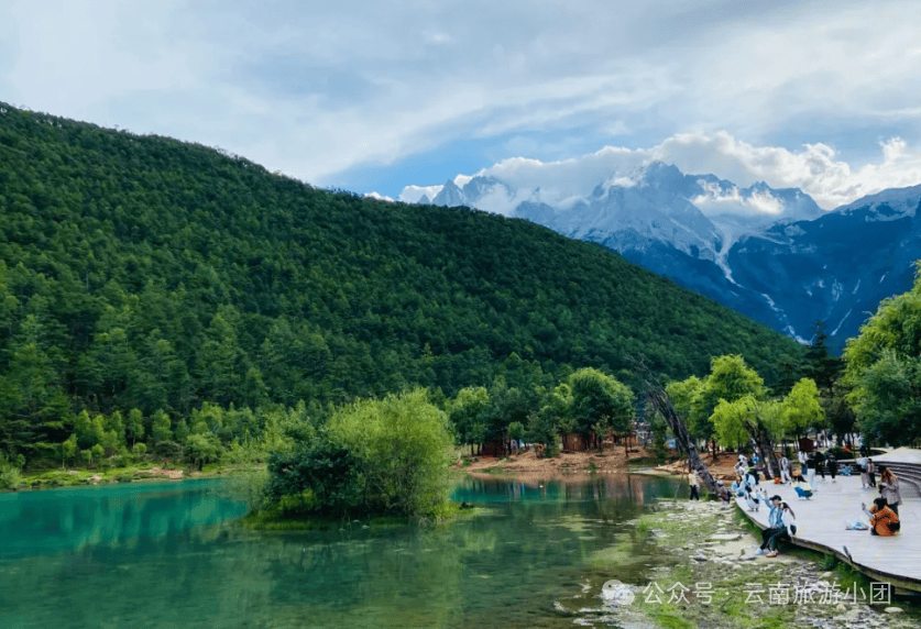 5,泸沽湖神秘的泸沽湖传说是一千多年前母系氏族部落摩梭人的母亲湖