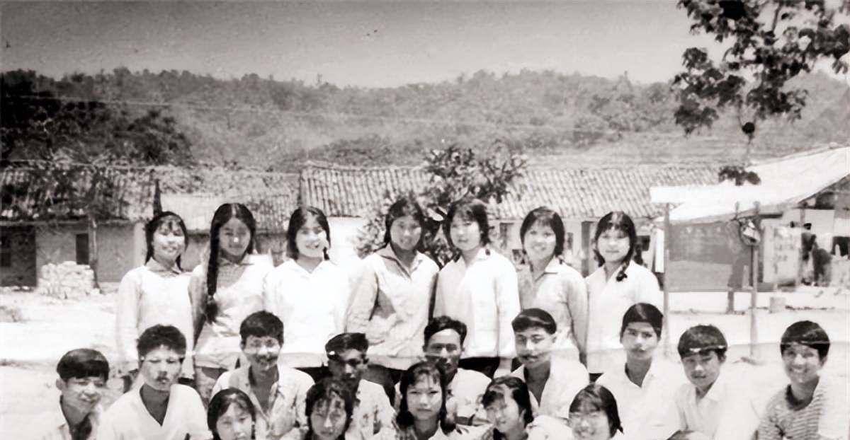 纪实:21岁女知青朱梅华,独自上厕所后,在那个雨夜失踪了40年