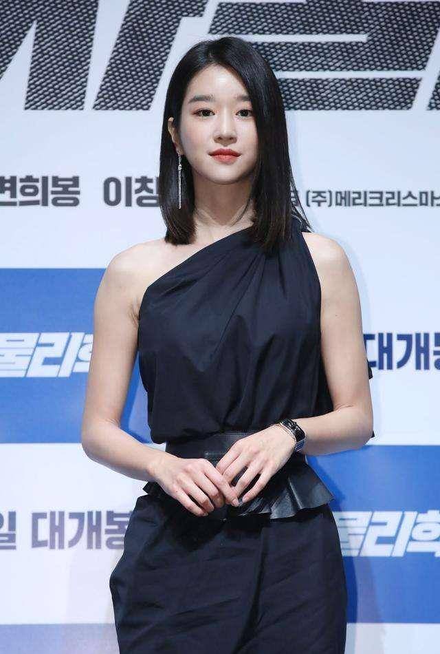 指南韩国女星再被曝不把工作人员当人看,强制不让吃饭睡觉