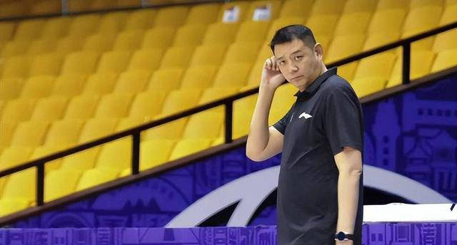 山东男篮新动向:巩晓彬与球队谈判陷入僵局,或迎来王博接任_教练_年龄