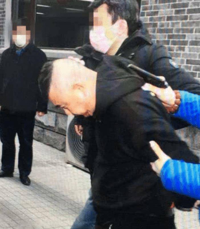 南大杀学生案:麻继钢遭家人放弃,妻子,希望直接死刑!