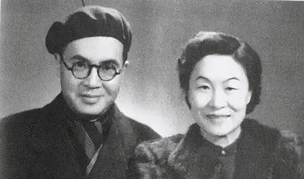 钱钟书:能写完《围城》应该感谢杨绛,身边所有事都是她一人扛着