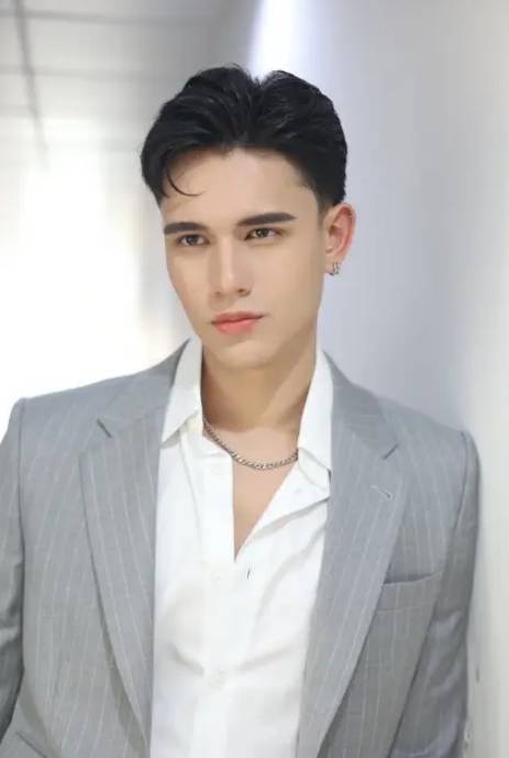 泰剧《名门绅士2:淑女之心》演员泰国小五少tate henry myron专题介绍