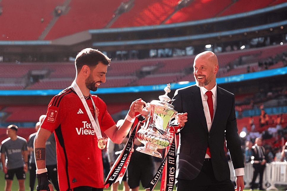 曼联获得足总杯冠军后 致球迷们的一封公开信 令人动容!