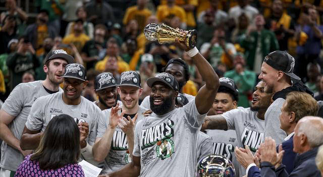 伯德杯新晋得主布朗激动表情夺人,关键表现获益330万美元