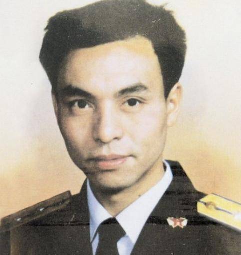 98年抗洪,年仅33岁的战士高建成壮烈牺牲,如今子女过得怎么样?