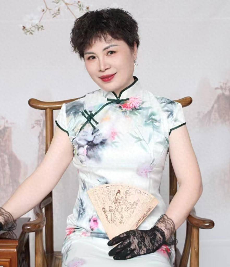 中国人寿保险集团公司董娟——心中有光直达彼岸