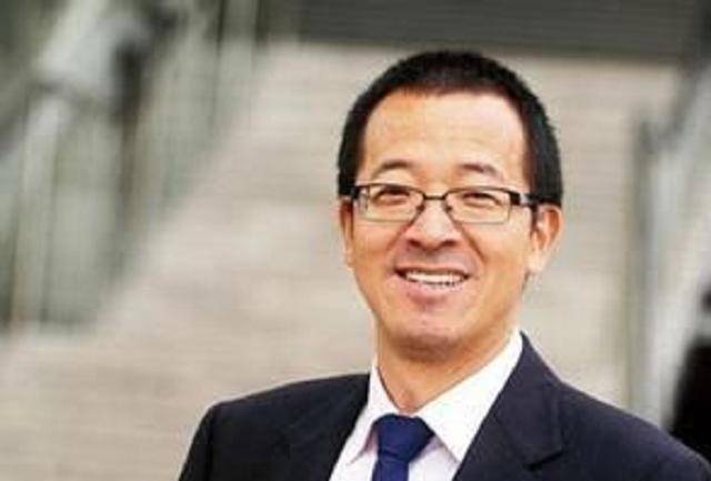 俞敏洪的悲喜人生:3次高考,2次被绑架,众叛亲离,体面转身